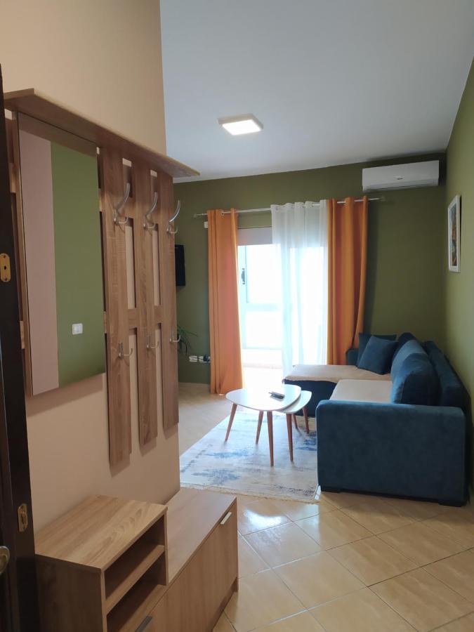 Lungomare Beach Apartments วญอเรอ ภายนอก รูปภาพ